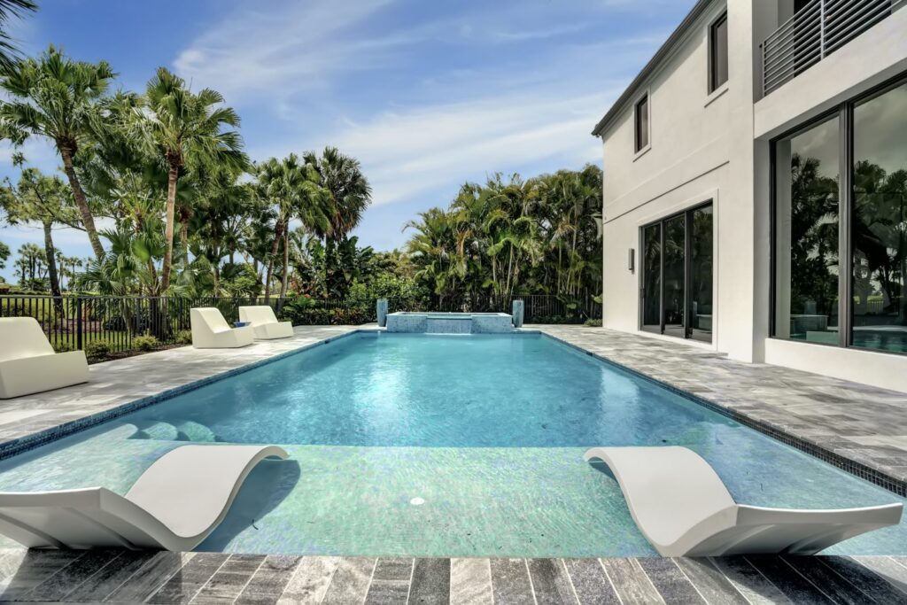 New custom home construction in Malibu