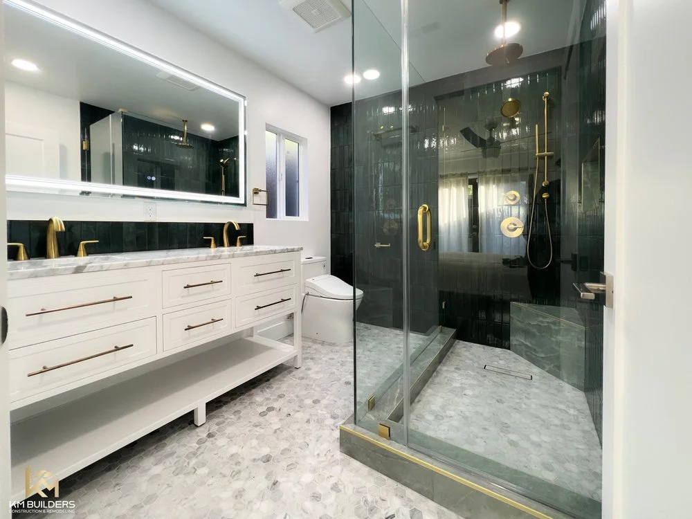 Walk-In Shower Remodeling in Los Angeles: A Planning Guide