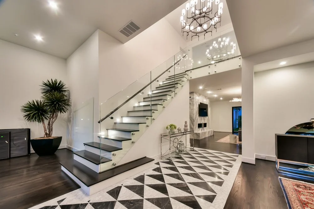 Sophisticated New Home Construction, Los Angeles, CA, by KM Builders